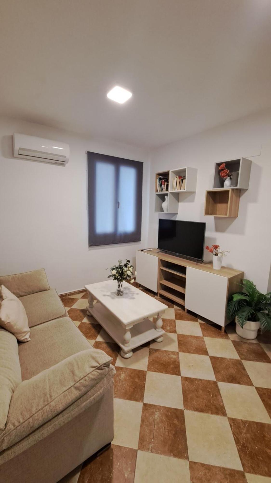 Ms4 Apartamentos Nervion Sevilla Eksteriør billede