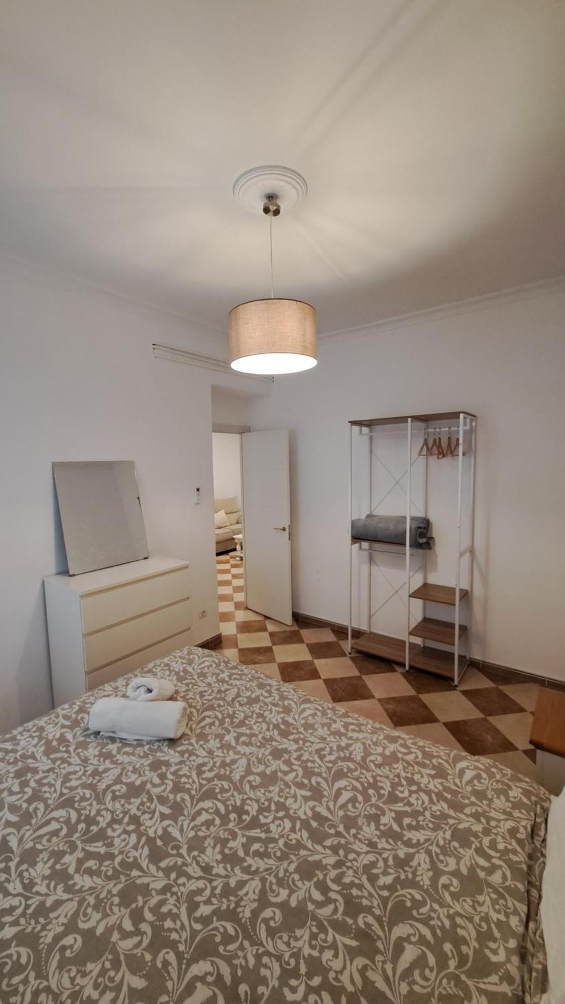 Ms4 Apartamentos Nervion Sevilla Eksteriør billede